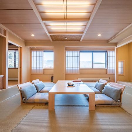Uesugi No Miyu Gotenmori 南阳市 外观 照片
